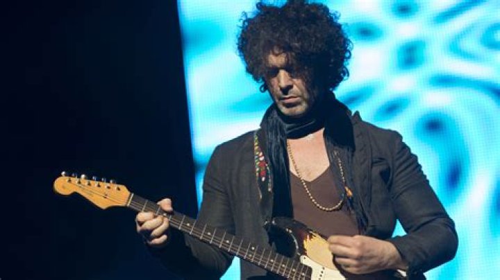 Doyle Bramhall II Height, Weight, Net Worth, Age, Birthday, Wikipedia, Who, Instagram, Biography