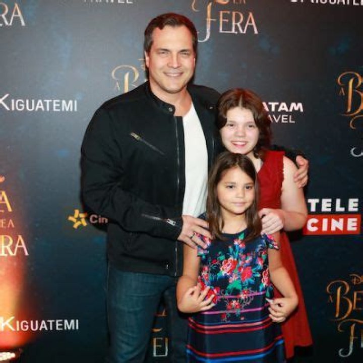 Is Daniel Boaventura Married to Wife? Or Dating a Girlfriend? Kids.