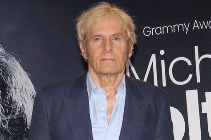 Is There Something Wrong With Michael Bolton, Why Is He So Stiff? Fans Believe He Has Samson Syndrome