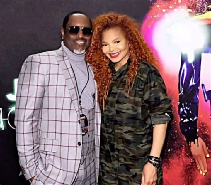Johnny Gill’s Girlfriend Stories, Son, Wife &amp; Gay Rumors