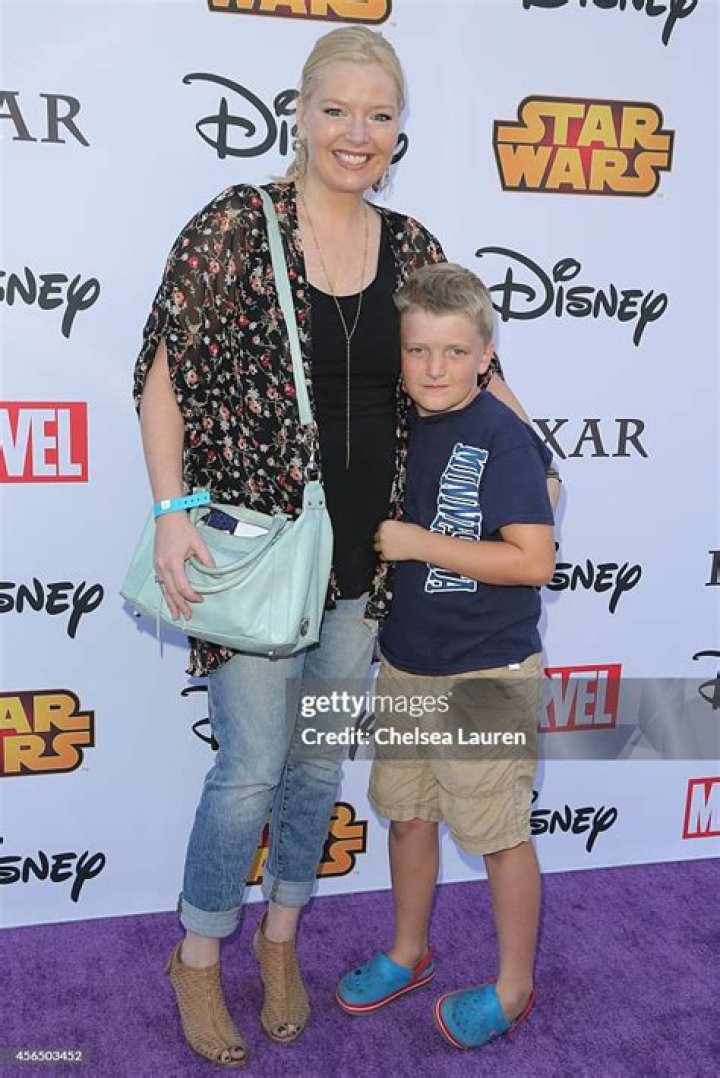 Melissa Peterman Children Son Riley David Brady | Wikipedia And Age