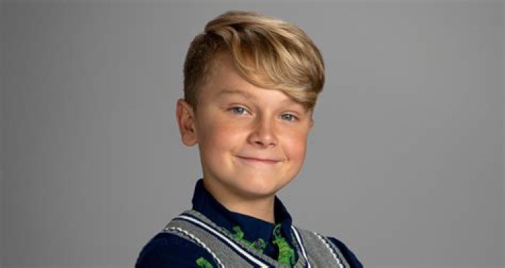 Mitchell Berg Age: 10 Facts On Side Hustle Actor