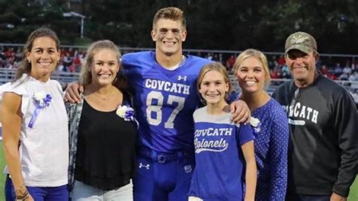 NFL Draft Michael Mayer Girlfriend: Meet His Parents Andy And Amy Mayer
