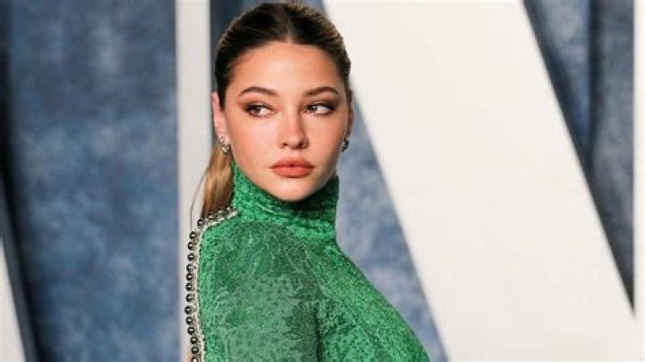 Reanna Cline Height, Weight, Net Worth, Age, Birthday, Wikipedia, Who, Instagram, Biography