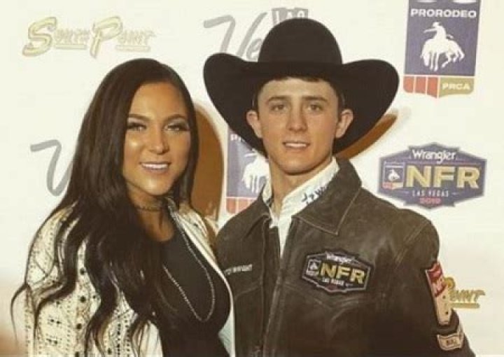 Stetson Wright is not Married to Wife: Dating Girlfriend: CallieRey Lowe. Kids.