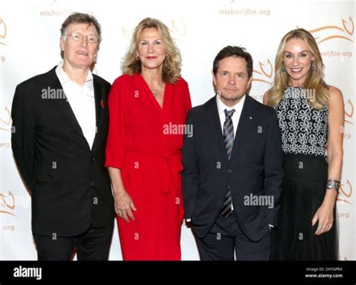 Steve Winwood is Married to Wife: Eugenia Crafton Winwood. Kids.