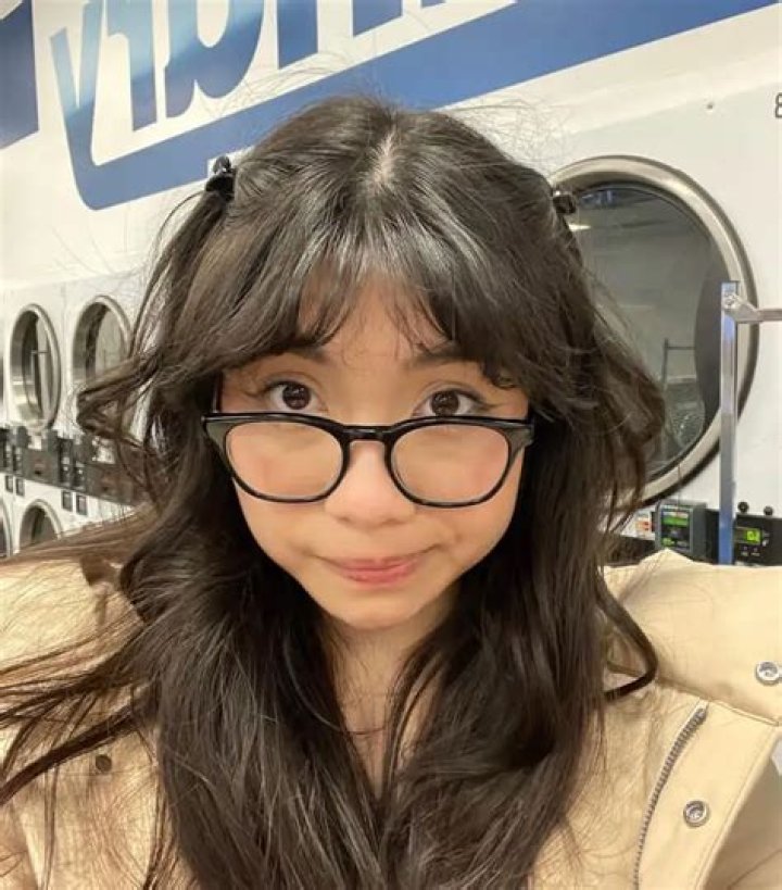 Trin Lovell- Bio, Height, Net Worth, Boyfriend