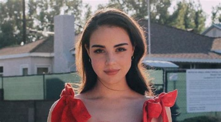 Veronica St Clair Height, Weight, Net Worth, Age, Birthday, Wikipedia, Who, Nationality, Biography
