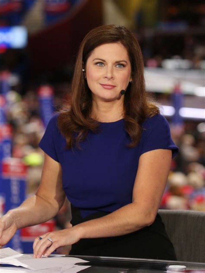 What Illness Does Erin Burnett Have, Is She Sick? CNN Reporter Raising Concerns Among Her Fans With Her Weight Loss