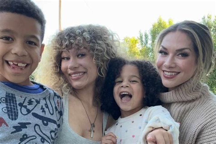 Who Are Allison Holker Parents? Mother Nikki Holker And Father- Husband And Kids