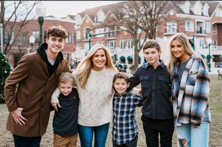 Why Did Kim Adams Divorce Husband Jeffrey Daudert | Settlement And Children