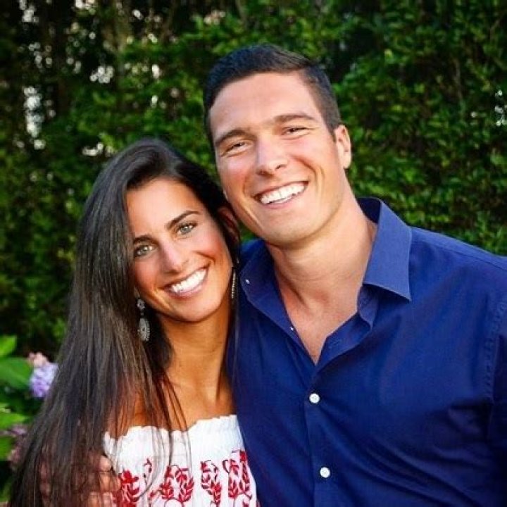 Will Reeve is not Married to Wife. Dating Girlfriend: Lexi Henkel.
